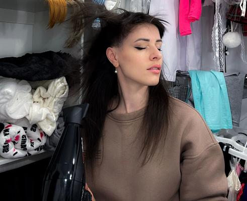 Behind the scene - 10 Pics
