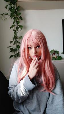 Pink Hair Gf Smoking - 6 Bilder