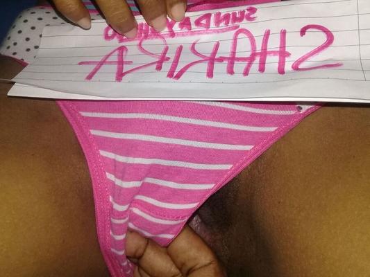 Png th Arpl Shakira couple homemade