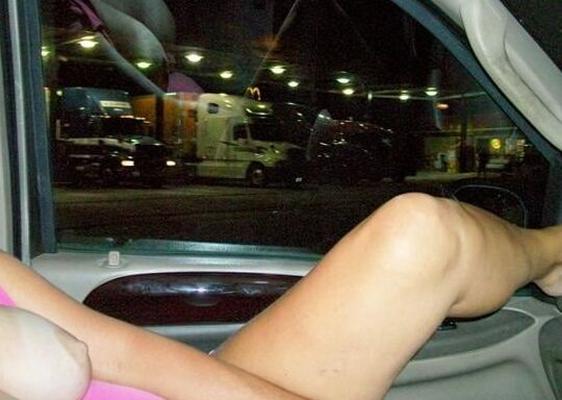 ft Road Trip Blond MILF