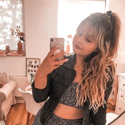 Leona cachonda
