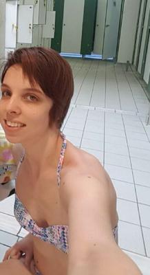 someone know or see her