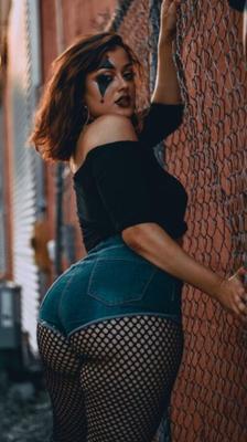 DREAM BBW - KURVY KASEY