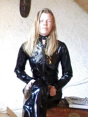 Brigitta, das sexy Ledergirl