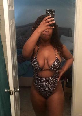 Black bitch craving for attention Insta: natalliacristal
