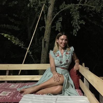 Sexy Turkish Arzu Yanardag