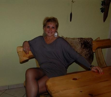 Mature Blonde Russian Bitch in Pantyhose