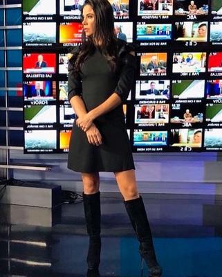 Female Celebrity Boots &amp; Leather - Brandy Norwood