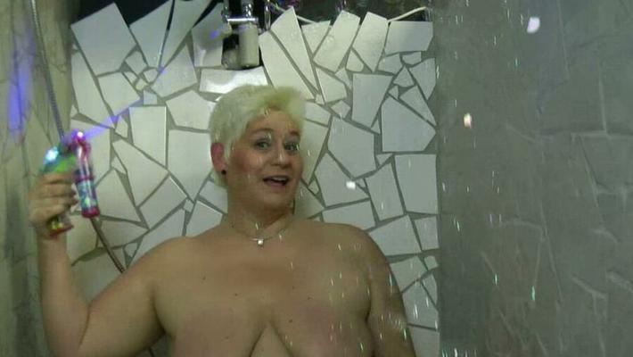 Des bulles sous la douche