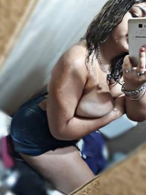 salope gros seins en manque de bite