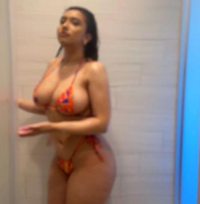 Jenessa Garzaneeded nude