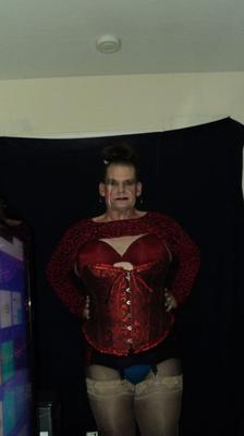 hot mature cross-dresser invarius outfits