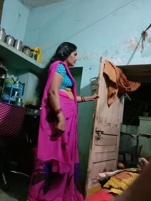 New aunty lanja munda