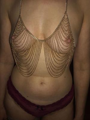 Chains: Perfect Fashion Extras...