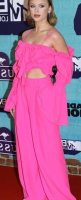 ZARA LARSSON PICTURES