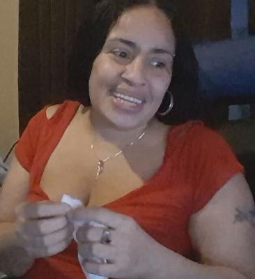 Nikki Bronx MILF face fucks a cock for some cash