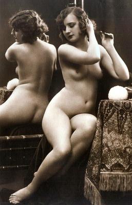 All Sizes, All Sexy - Evocatively Vintage