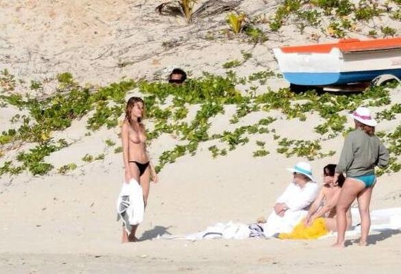 Slut Model Edita Vilkeviciute Nude Beach