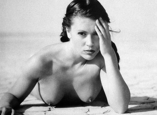 alyssa milano