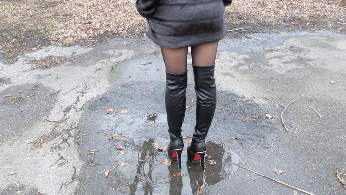 Black Boots, Tights and Fur Coat