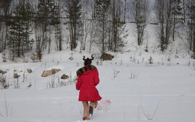 Naked on the Snow in Quarry