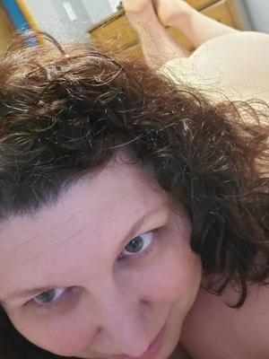 Milf sexy - ama de casa aburrida y caliente - bbw