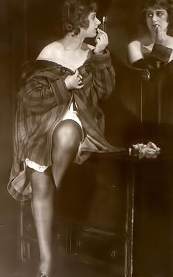 Vintage ladies tits hanging