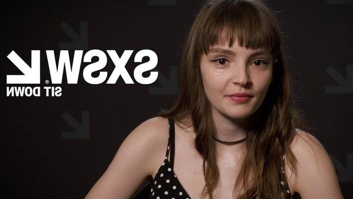 Lauren Mayberry vol.