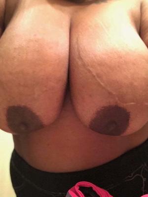 Huge Ebony Tits vol.