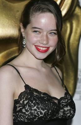 Georgie Henley &amp; Anna Popplewell