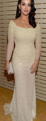 KATY PERRY DIE SCHÖNSTEN OUTFITS