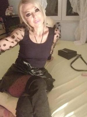 Sisata Viki Serbian milf
