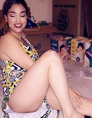 Sexy Latina Adriana