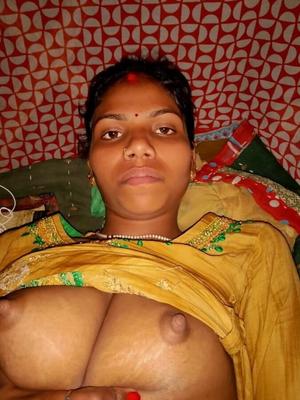 Indian mature big gand and pussy