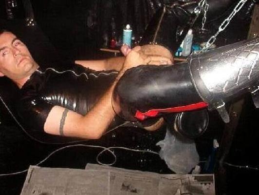 セックス用の革とゴムで
