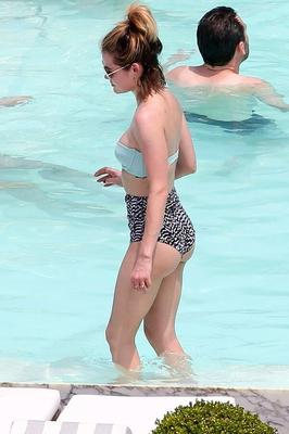 Lucy Hale, jolie petite chose !