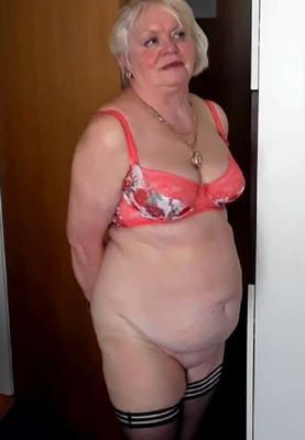 Mature Women in Pretty Bras