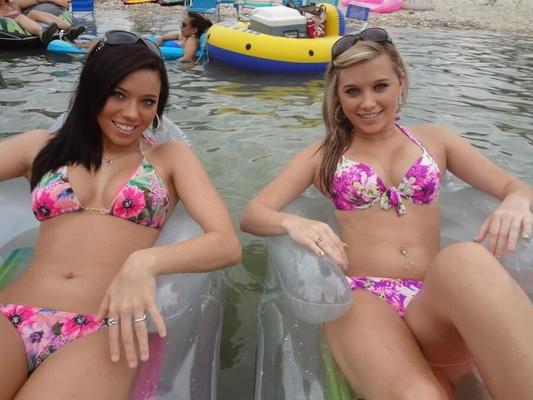 bikini girls