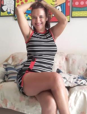 SEXY MILF
