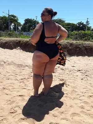 Gordelicia do Facebook_ esvaziadora de bolas