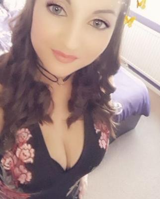Random English Webslut