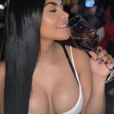 Daniela Simone