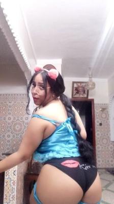 Brunette Arabe Webslut Marocain Mass Favs Chienne Exposée Cochon