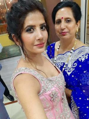 Hot housewife