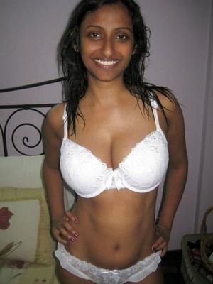 Sexy british indian big boobs slut exposed