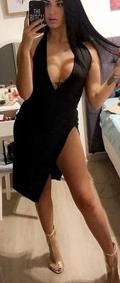 Hot babe