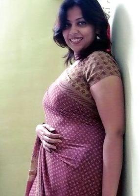 Hydrabad aunty show nude