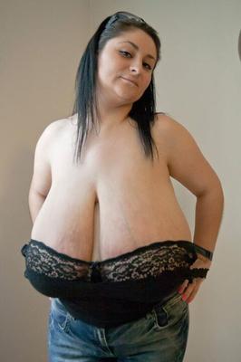 women with huge natural boobs