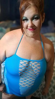 Photo shoot turns into BJ and Anal