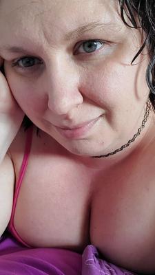 Quarentena entediada milf dona de casa ao lado